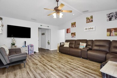 901 Glen Key St, Denison, TX 75020 - photo 7