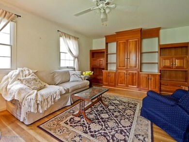 2332 Cromwell Rd, Stroudsburg, PA 18360 - photo 4