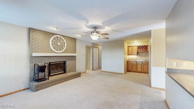 8305 Pebble Creek Ct, Chagrin Falls, OH 44023 - photo 7