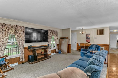 403 E McPherson Dr©WynmorPhotography.com