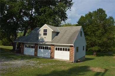 3 car garage