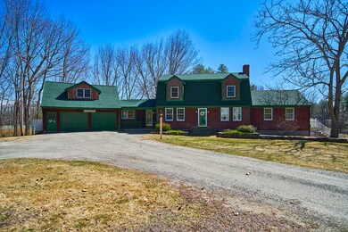 332 W Elm St, Yarmouth, ME 04096 - photo 4