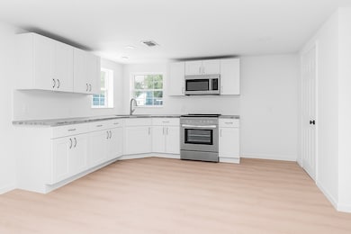 16016 Green Manor Dr unit A, Humble, TX 77396 - photo 4