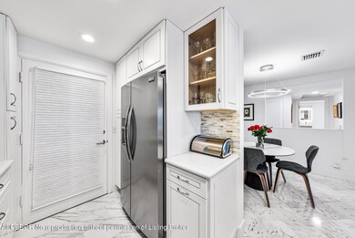 2185 Ibis Isle Rd #11-13