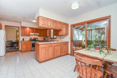 1 Grover Rd, Ashland, MA 01721 - photo 6