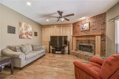 2511 Thistle Ln, Rowlett, TX 75089 - photo 5