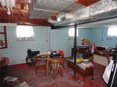 Basement/Game Room.