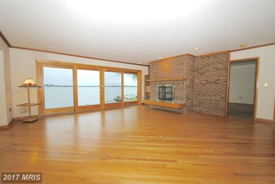 523 Horn Point Dr, Annapolis, MD 21403 - photo 6