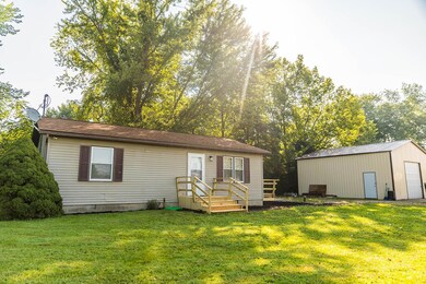 11101 Avondale Rd, Thornville, OH 43076 - photo 2