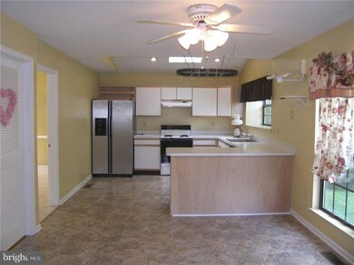 102 Sienna Ln, Glassboro, NJ 08028 - photo 6