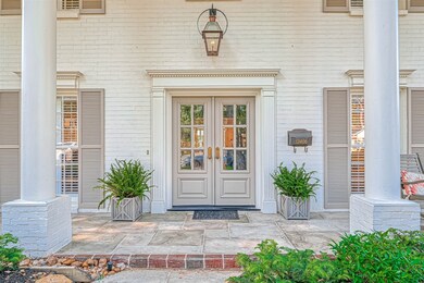 13406 Queensbury Ln, Houston, TX 77079 - photo 3