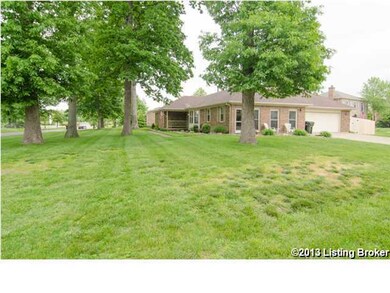 7705 Apple Valley Dr, Louisville, KY 40228 - photo 6