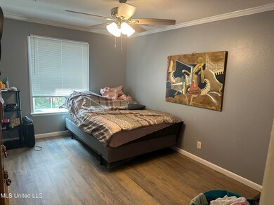 6055 E Pike St unit 6057, Bay Saint Louis, MS 39520 - photo 5