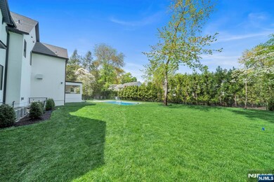 16 Donnybrook Dr, Demarest, NJ 07627 - photo 4