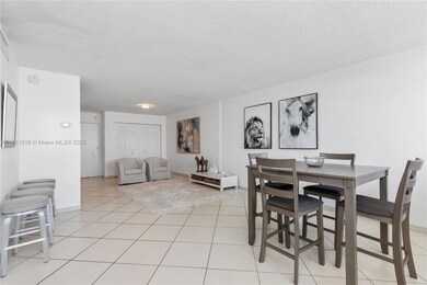 Aquasol unit 7A, Miami Beach, FL 33141 - photo 6