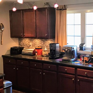 3 Cedar St, Hooksett, NH 03106 - photo 4