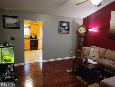 205 Land Or Dr, Ruther Glen, VA 22546 - photo 3