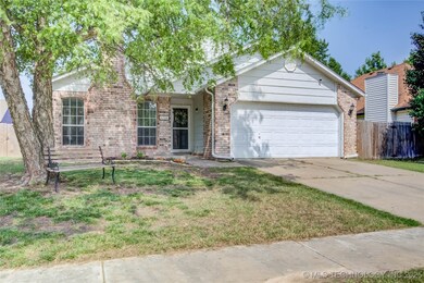3320 N 6th St, Broken Arrow, OK 74012 - photo 2