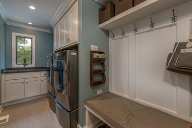 458 Waubonsee Cir, Oswego, IL 60543 - photo 3