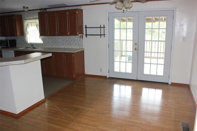 18910 Mckay Rd, Alvin, TX 77511 - photo 5