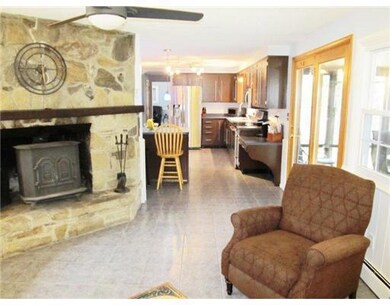 Den/Family/Great Room.