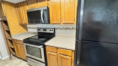 2300 Balsam Dr unit G206, Arlington, TX 76006 - photo 5