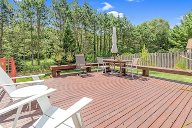 646 White Birch Dr, Saint Paul, MN 55126 - photo 3