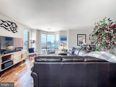The Towers at Harbor Court unit 1509, Baltimore, MD 21202 - photo 4