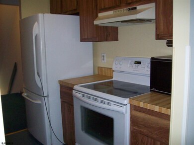 18 Country Cedar Ln, Egg Harbor Township, NJ 08234 - photo 4