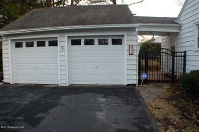 21 Forest Rd, Mountain Top, PA 18707 - photo 4