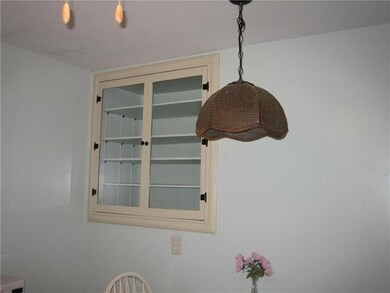 934 Dornell Ave, Lansing, MI 48910 - photo 7