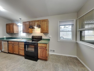 2272 N Hazel St, Maplewood, MN 55109 - photo 6