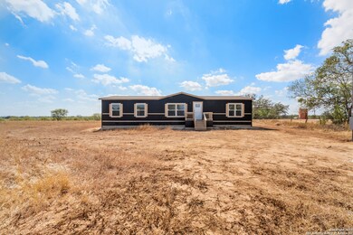 2951 Farm To Market Road 1333, Poteet, TX 78065 - photo 6