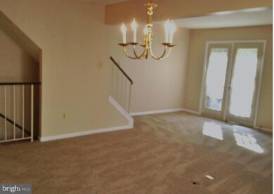 3780 Angelton Ct, Burtonsville, MD 20866 - photo 7