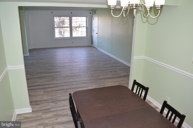 7640 Tremayne Place unit 204, McLean, VA 22102 - photo 2