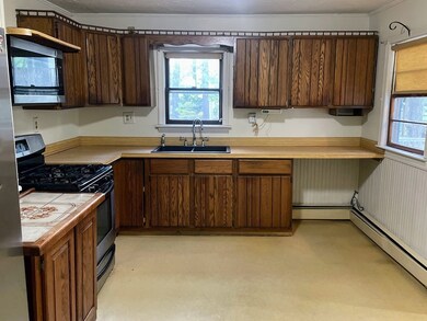 510 Union St, South Weymouth, MA 02190 - photo 2