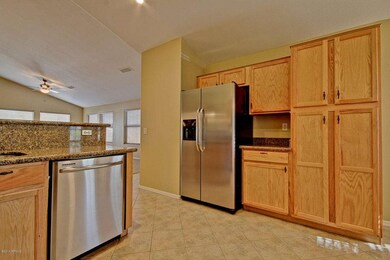 Power Ranch - Stainless Appliances