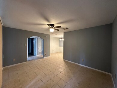 7607 Battleoak Dr, Houston, TX 77040 - photo 5
