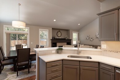 20224 Brumby Ln, Bend, OR 97701 - photo 7