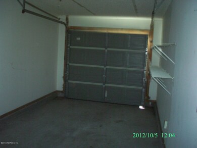 5055 Glen Alan Ct N, Jacksonville, FL 32210 - photo 6