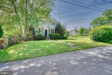 624 Round Oak Rd, Towson, MD 21204 - photo 4