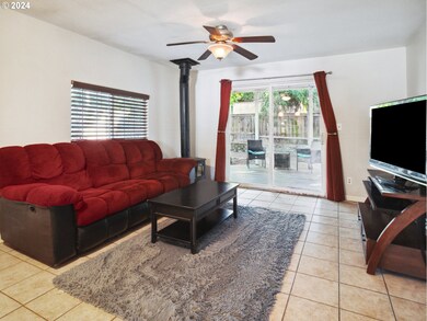 1915 16th Ave, Forest Grove, OR 97116 - photo 5