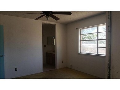 15307 Fairwood Ct, Horizon City, TX 79928 - photo 6