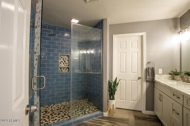 1060 E Louise Way -44