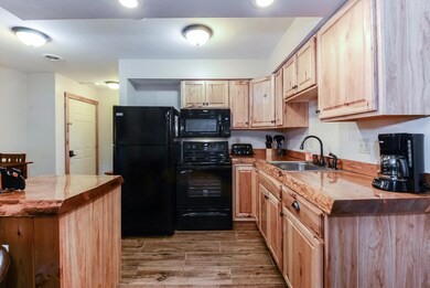 Live Edgewood Counter Tops