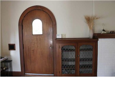 This door is just as super cool on the inside! Lov