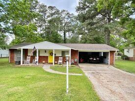42 Hillcrest Dr, Laurel, MS 39440 - photo 3