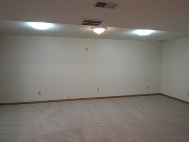 898 Lora Lee Dr, Marysville, OH 43040 - photo 5