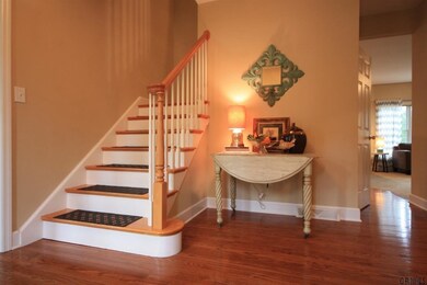 22 Equestrian Way, Clifton Park, NY 12065 - photo 2