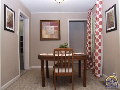 1738 SW Medford Ave, Topeka, KS 66604 - photo 6